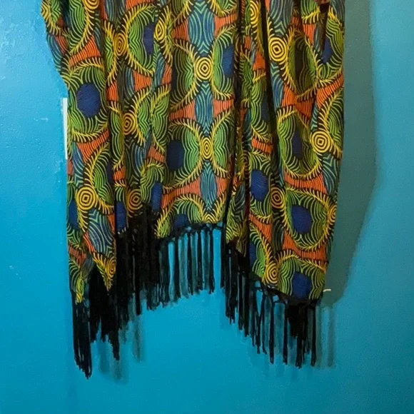 Colorful summer tunic, size 2x, used once! Brand:Truth NYC - Picture 2 of 5